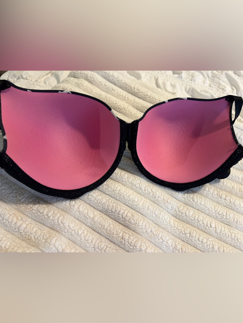 Victoria's Secret PINK Wear Everywhere Women’s T-Shirt bra Size 36DD/GENTLY WORN - Picture 6 of 6